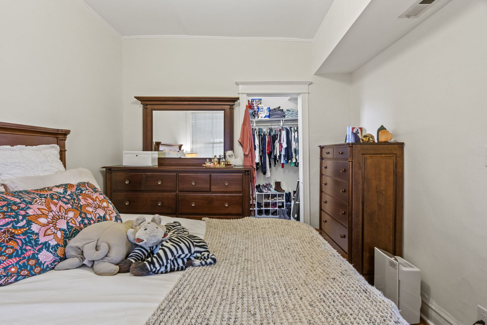 2101 W Evergreen Avenue Property Photo 17