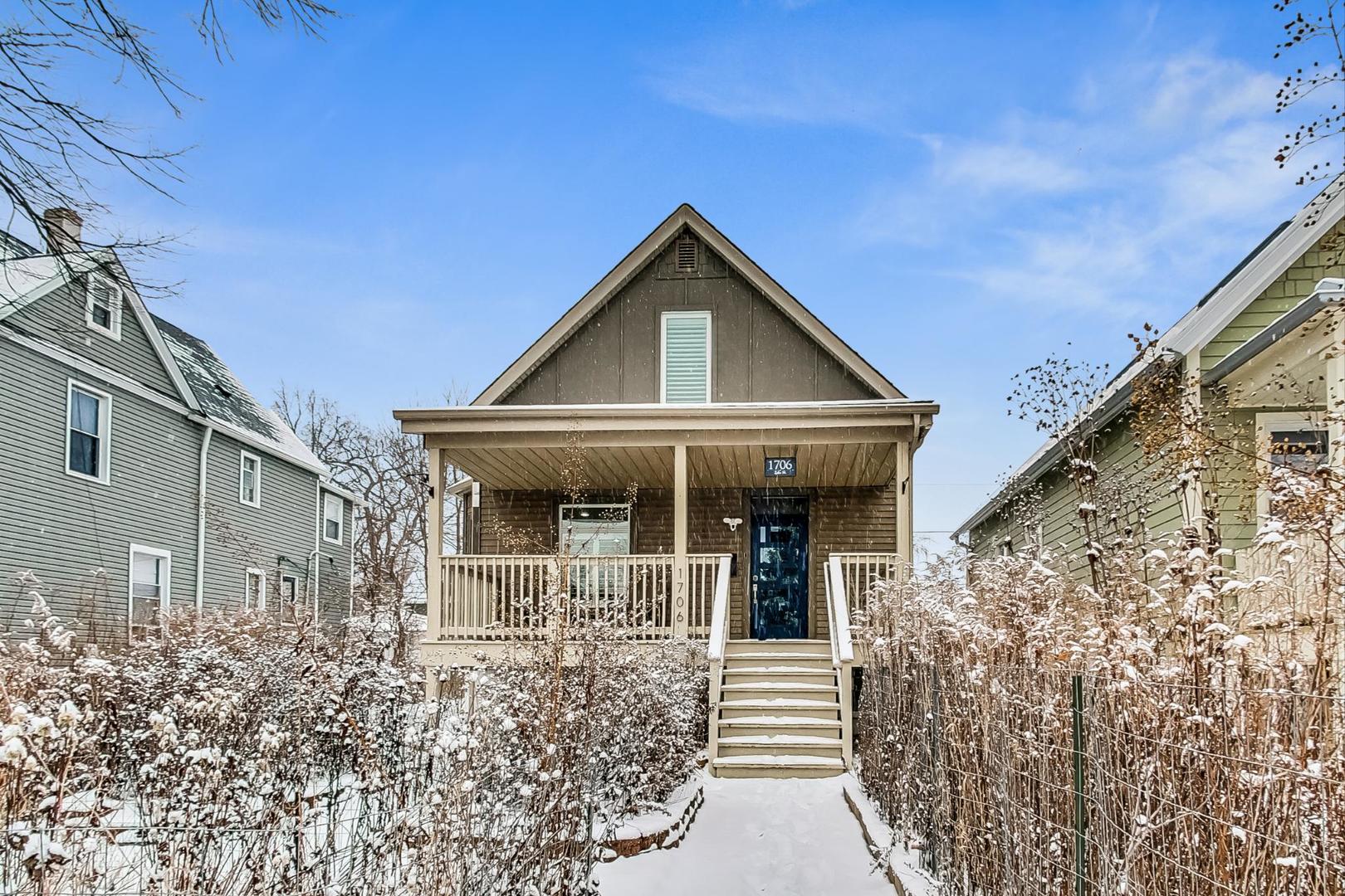 1706 Lake St Property Photo