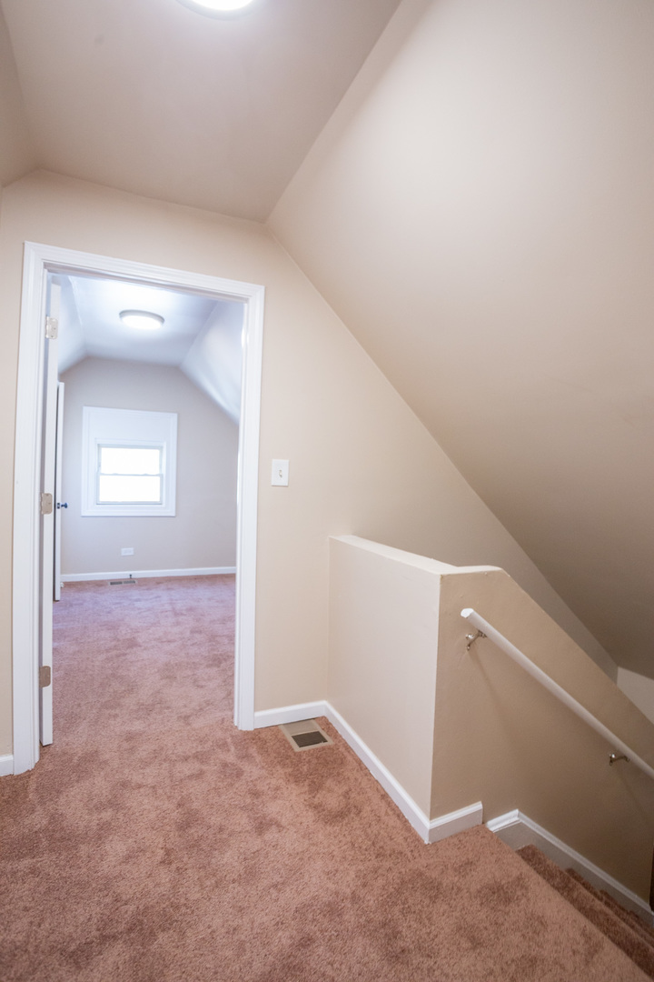 8800 S Princeton Avenue Property Photo 11