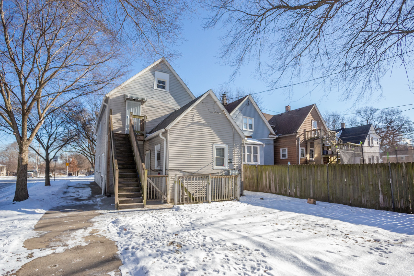 8800 S Princeton Avenue Property Photo 14