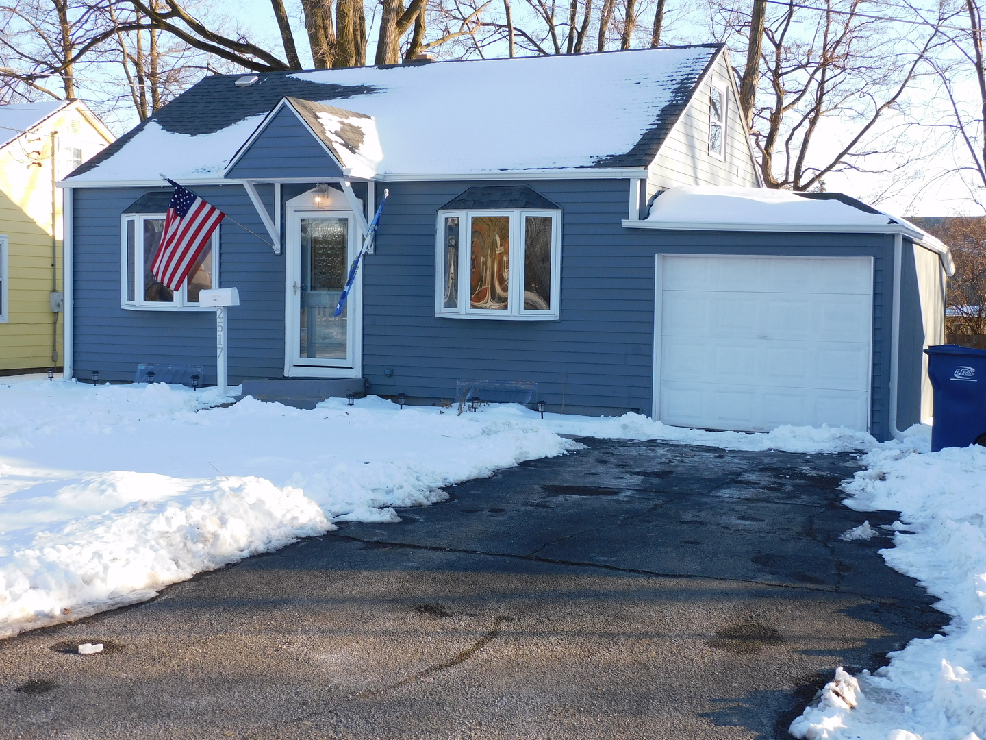 2517 Gray Court Property Photo