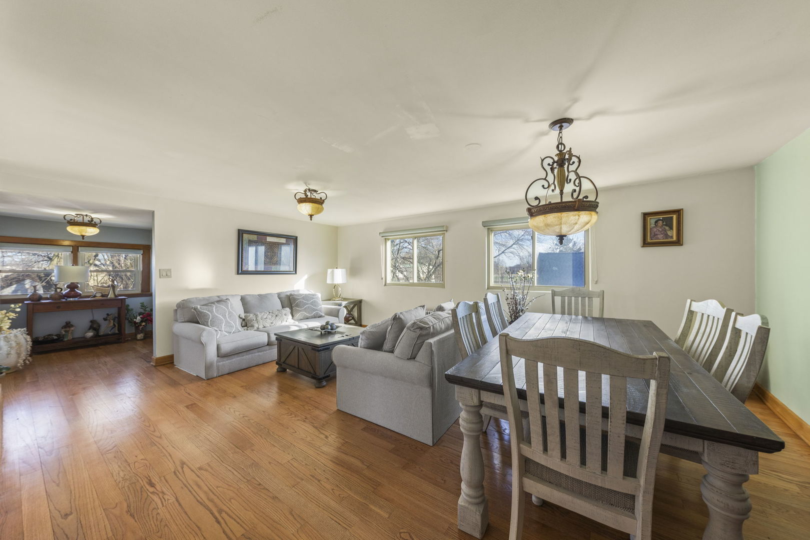 2618 N Moody Avenue Property Photo 13
