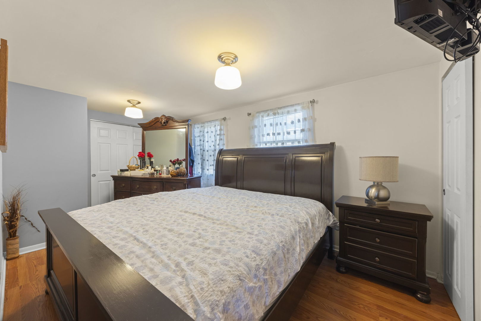 2618 N Moody Avenue Property Photo 16