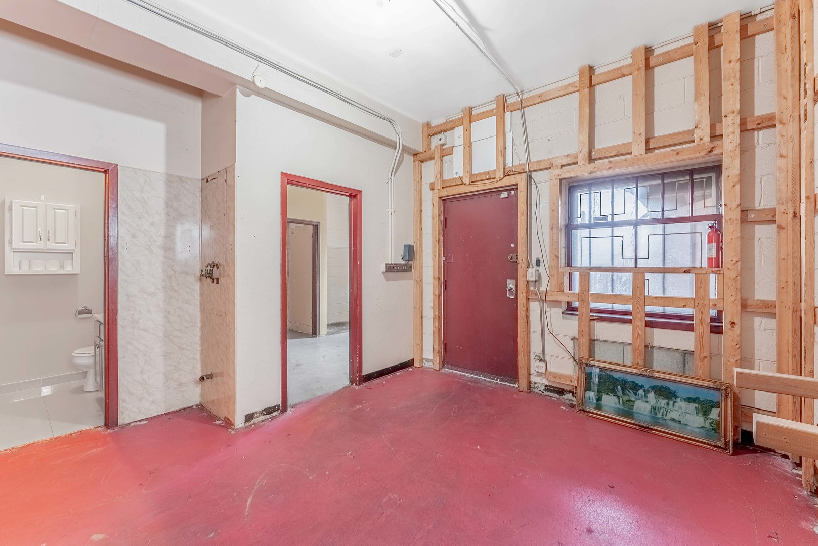 6037 W Belmont Avenue Property Photo 7