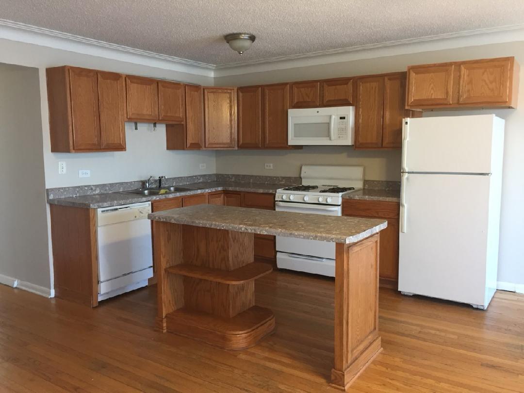 6037 W Belmont Avenue Property Photo 17