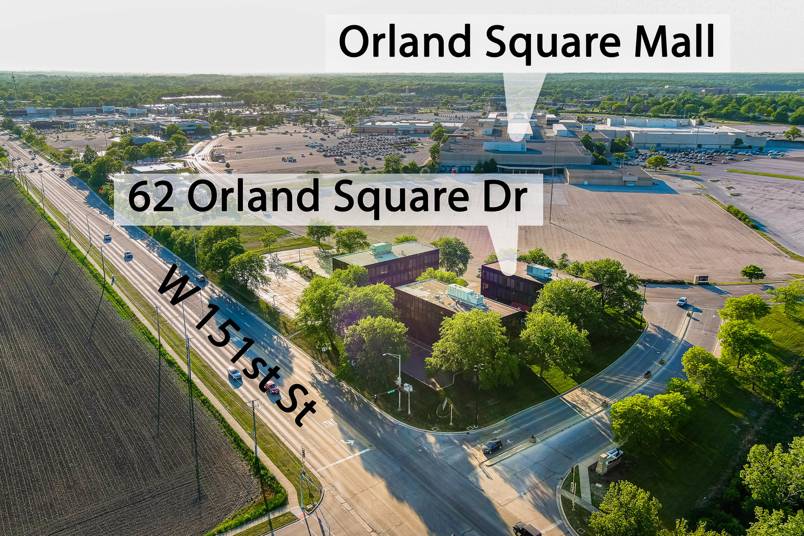 62 Orland Square Drive Property Photo 6