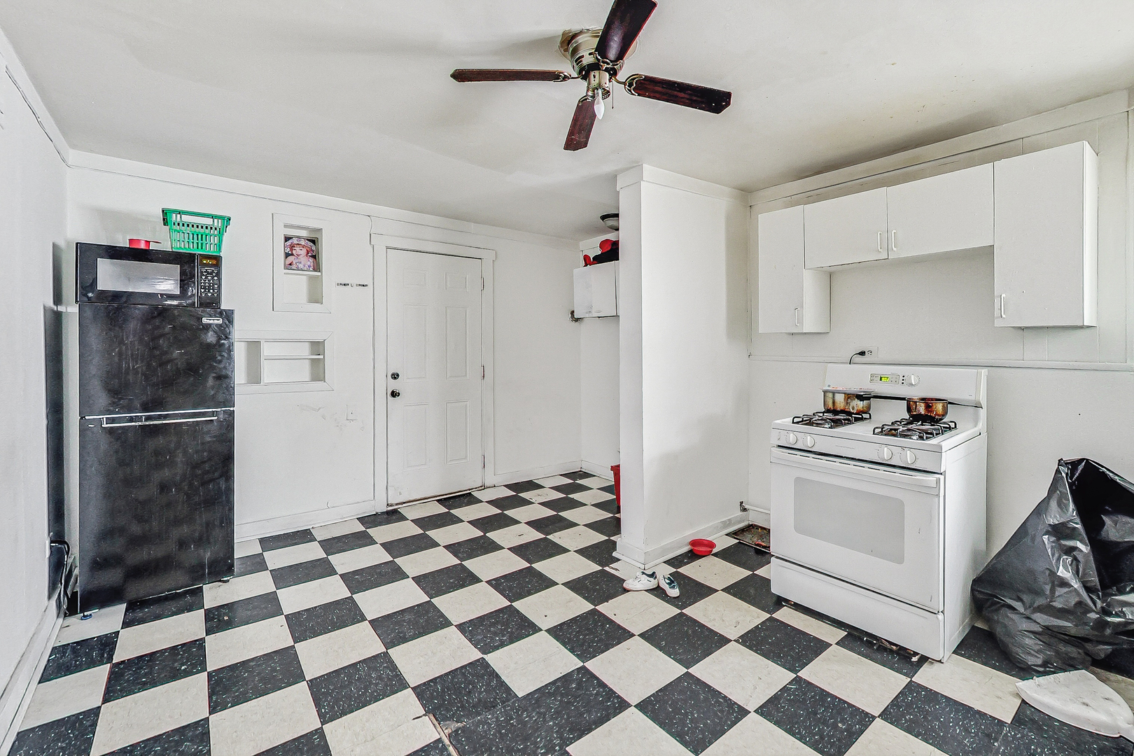 5748 W North Avenue Property Photo 36