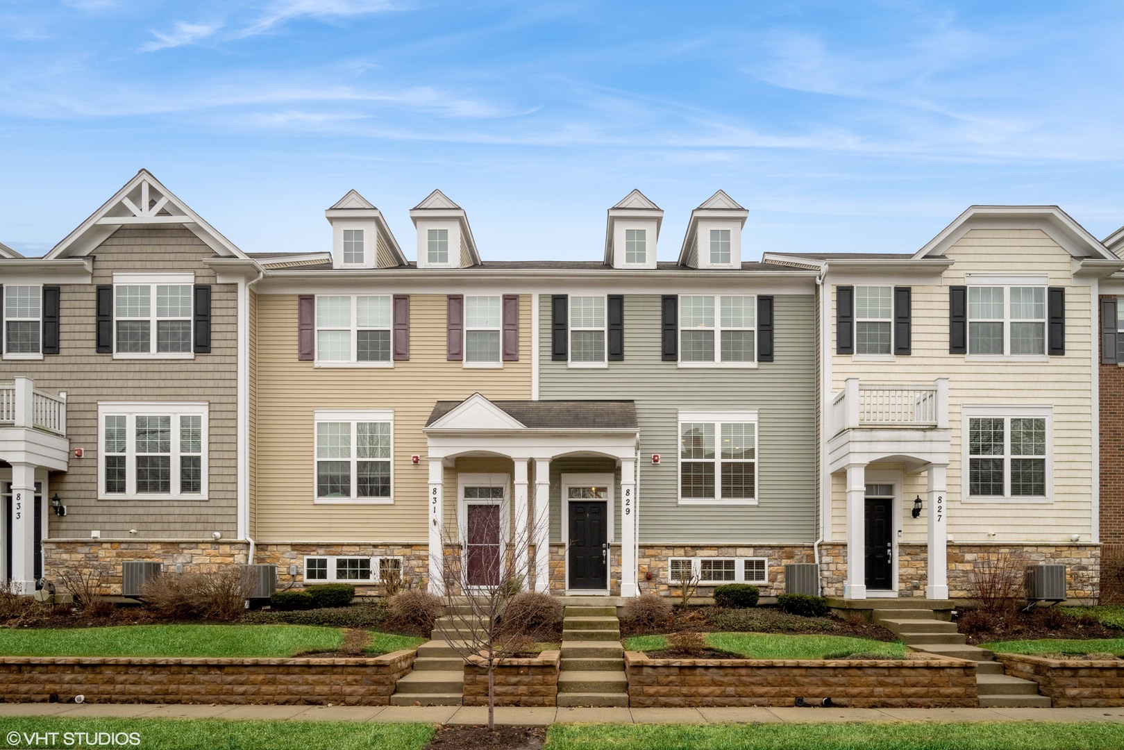 Arlington Crossings Real Estate Listings Main Image