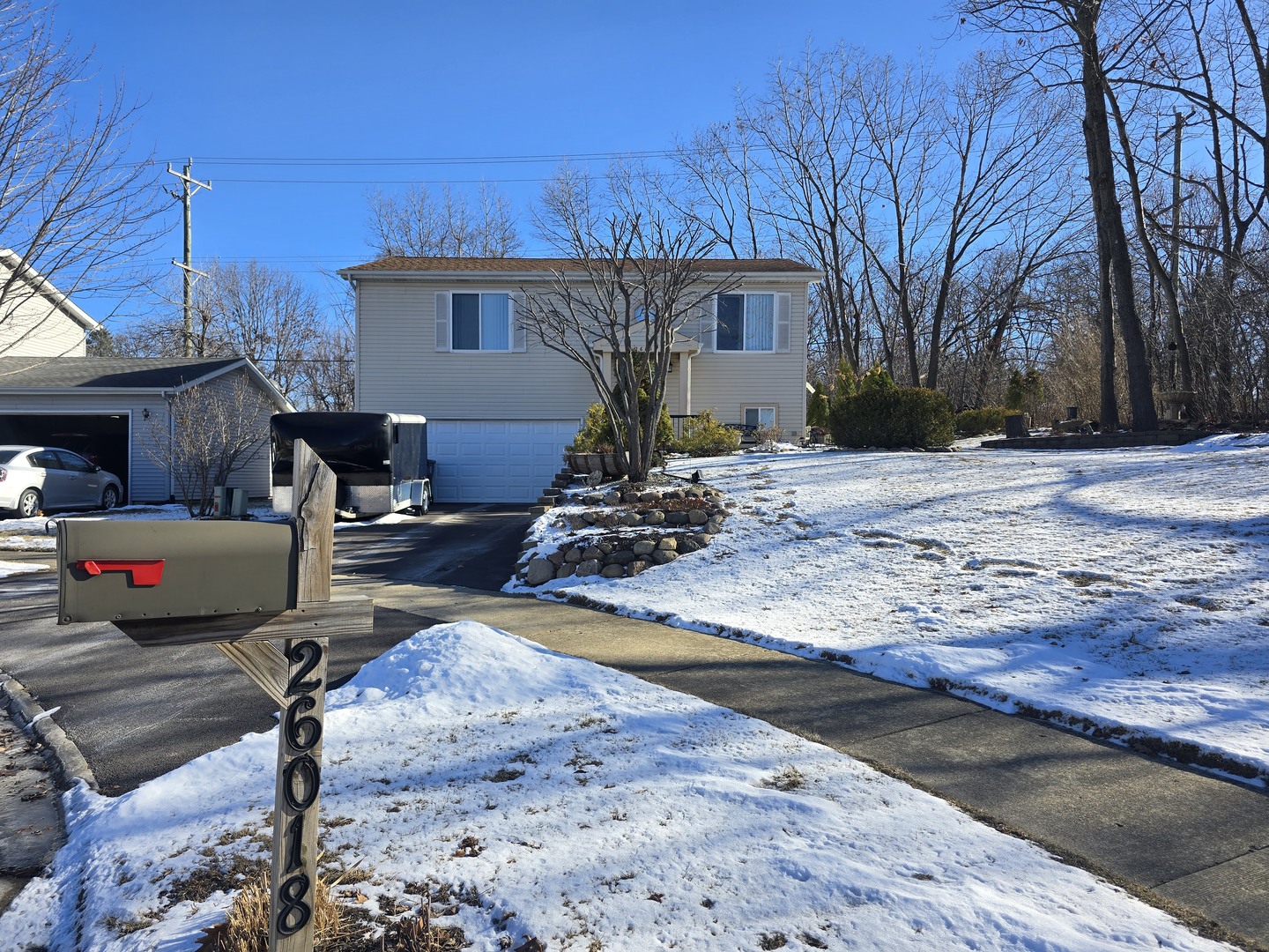 26018 W Marshall Avenue Property Photo