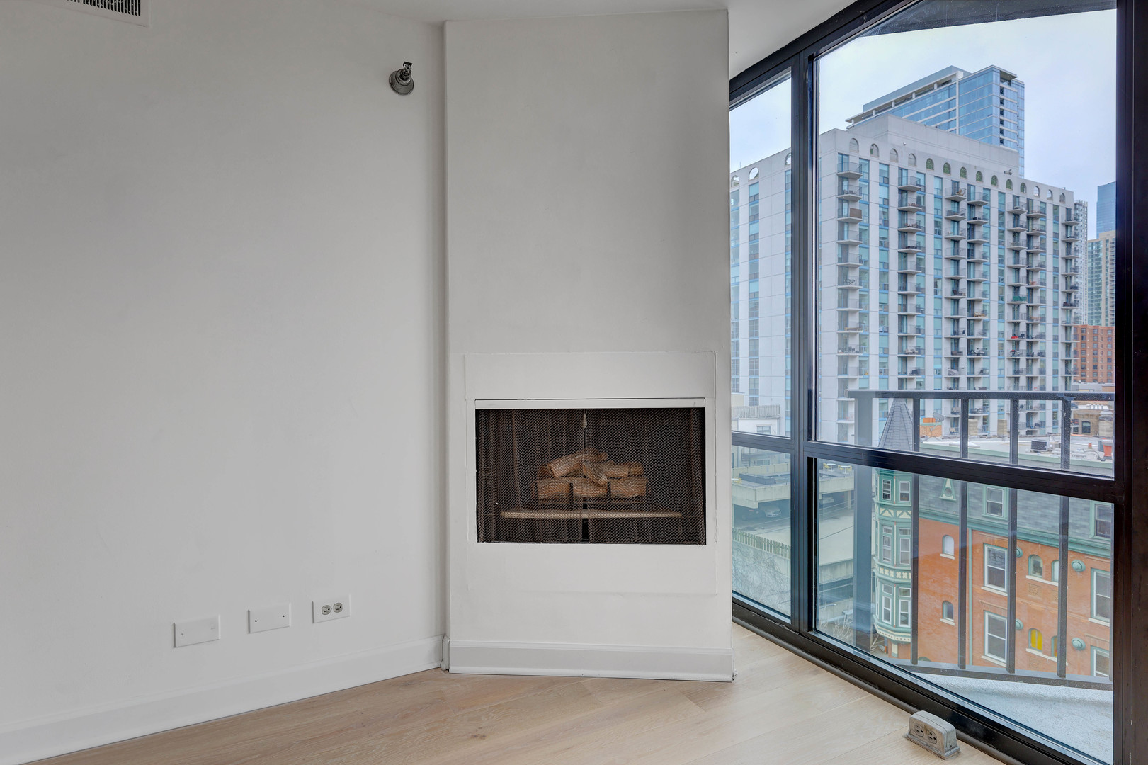 1309 N Wells Street 706 Property Photo 10