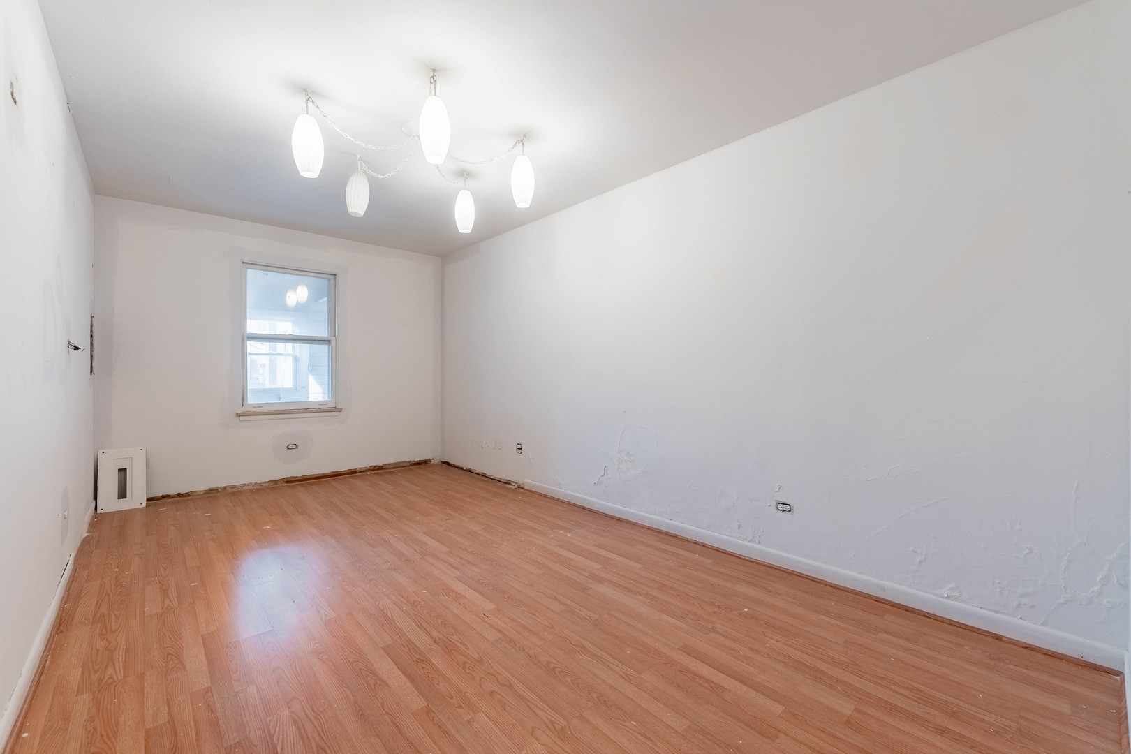 6007-09 Cermak Road Property Photo 17