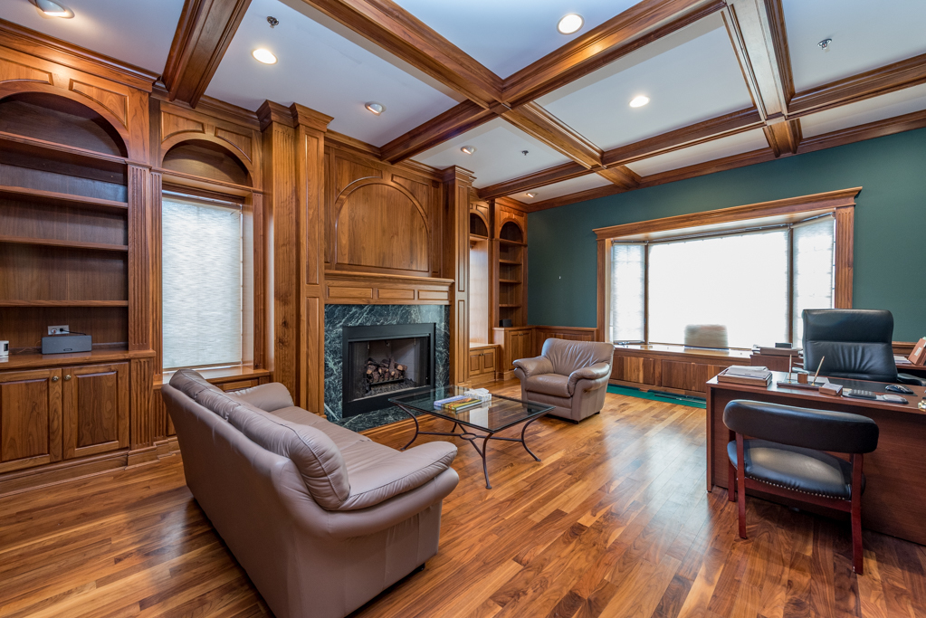708 Florsheim Drive 10 Property Photo 4