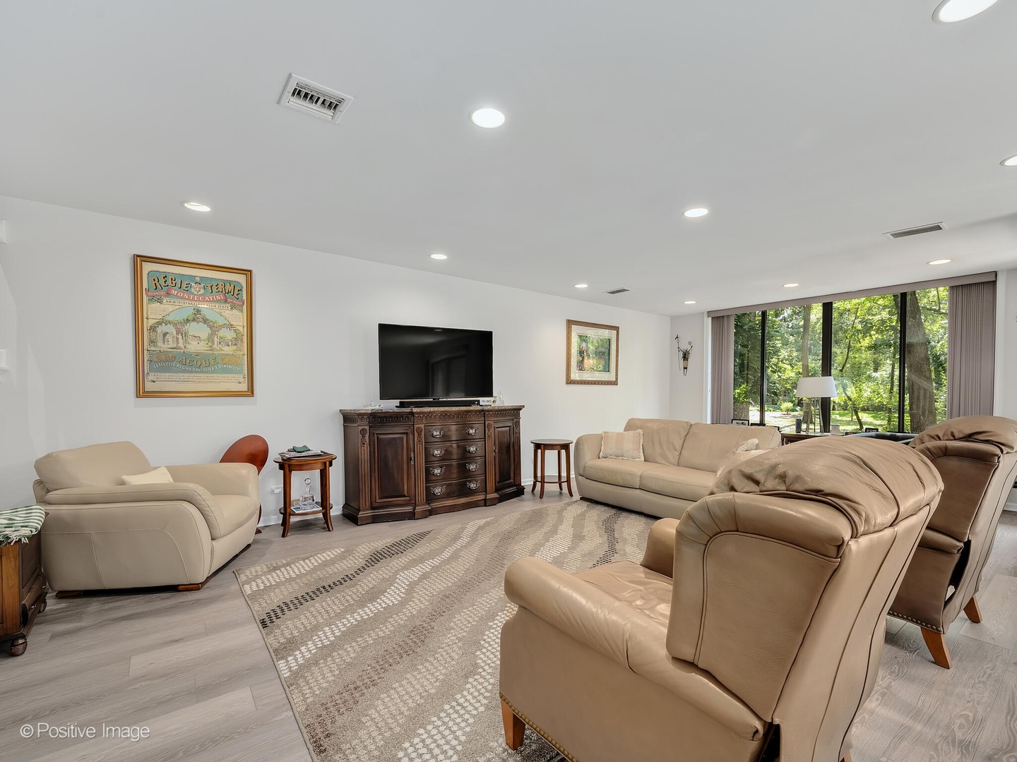 1409 Burr Oak Road 112a Property Photo 3