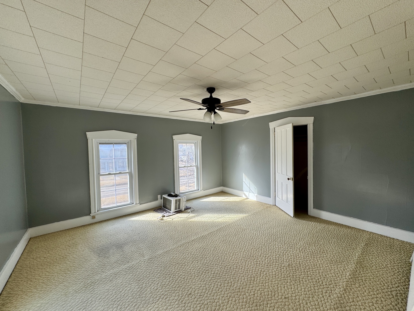 205 Elm Place Property Photo 15