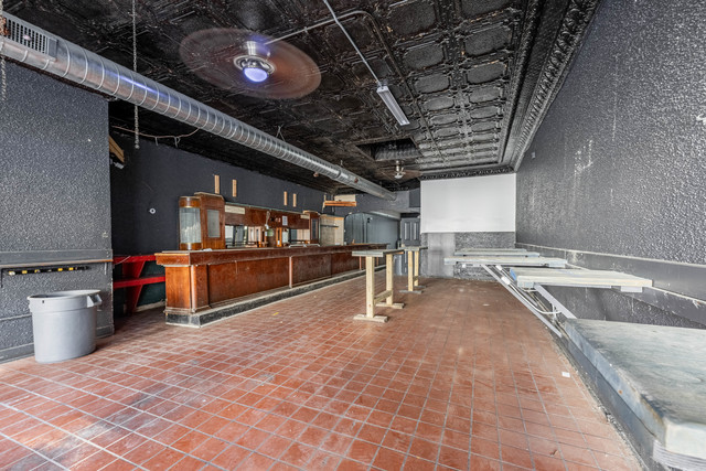 2955 W Belmont Avenue Property Photo 18