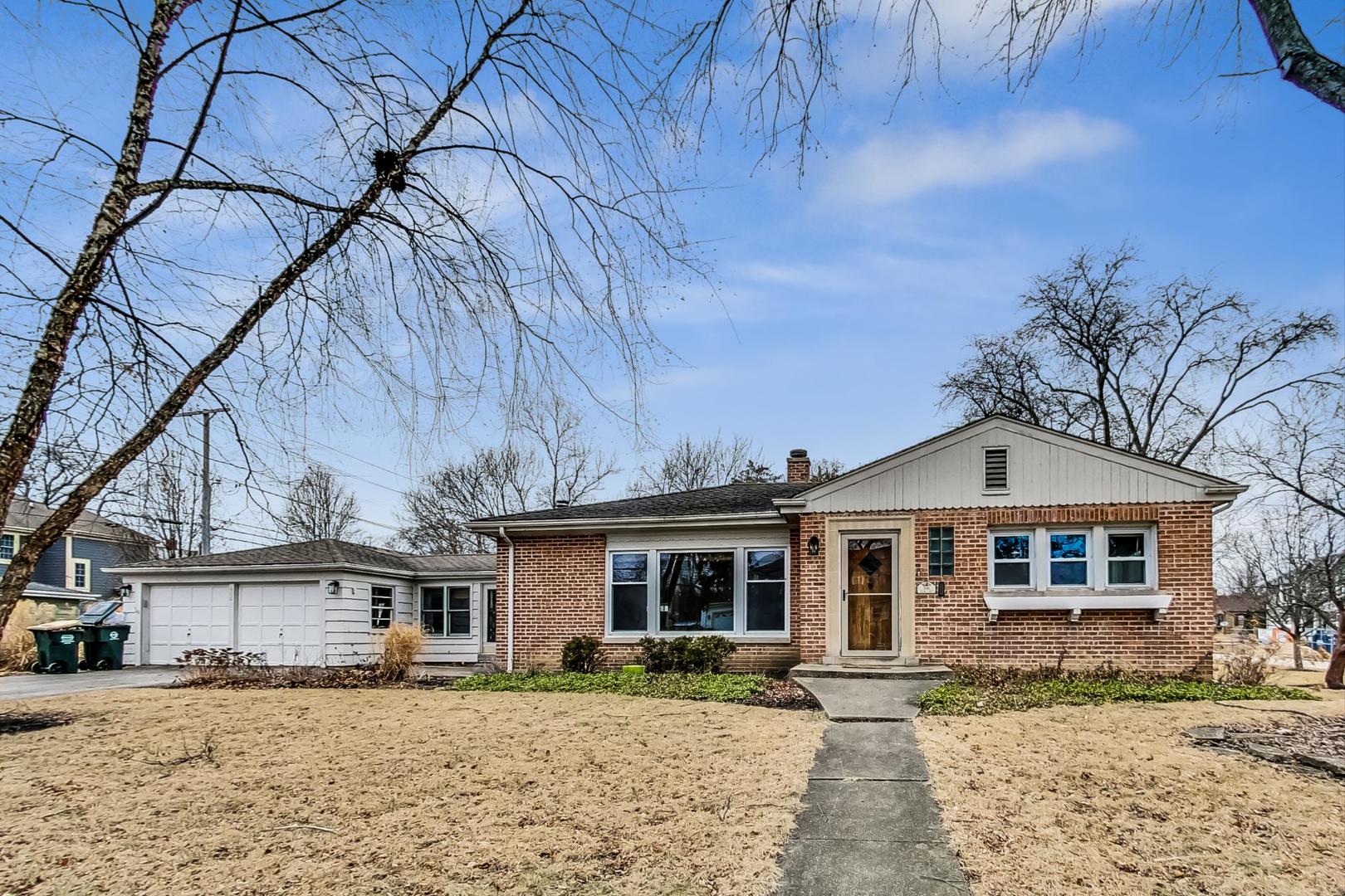 306 W Elm Street Property Photo