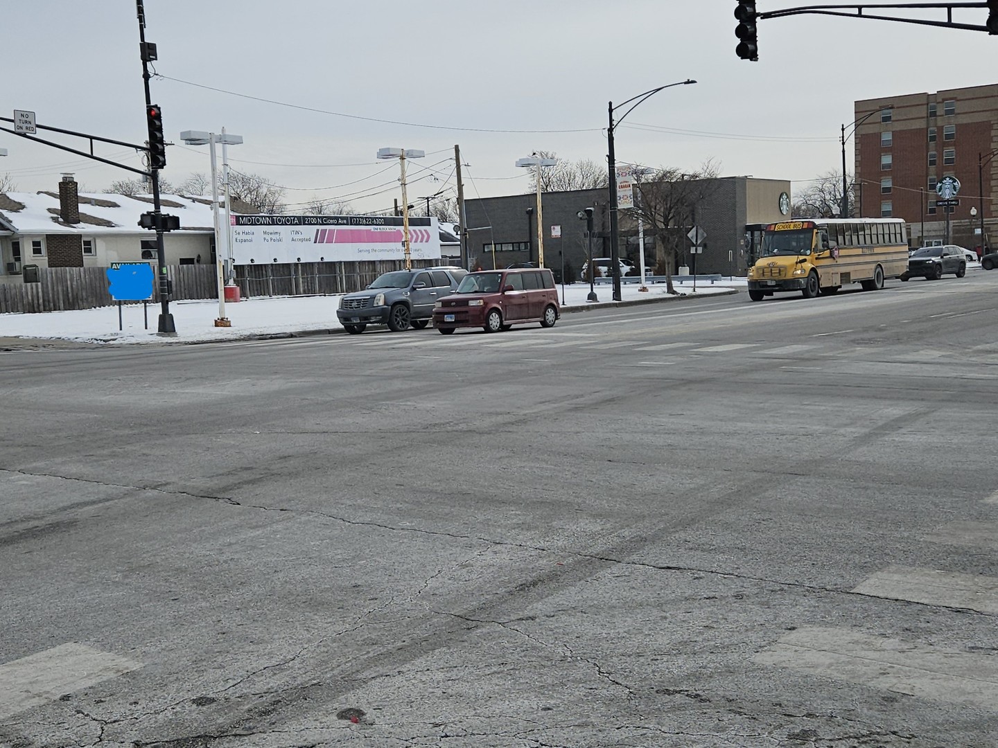 4755 W Diversey Avenue Property Photo 3