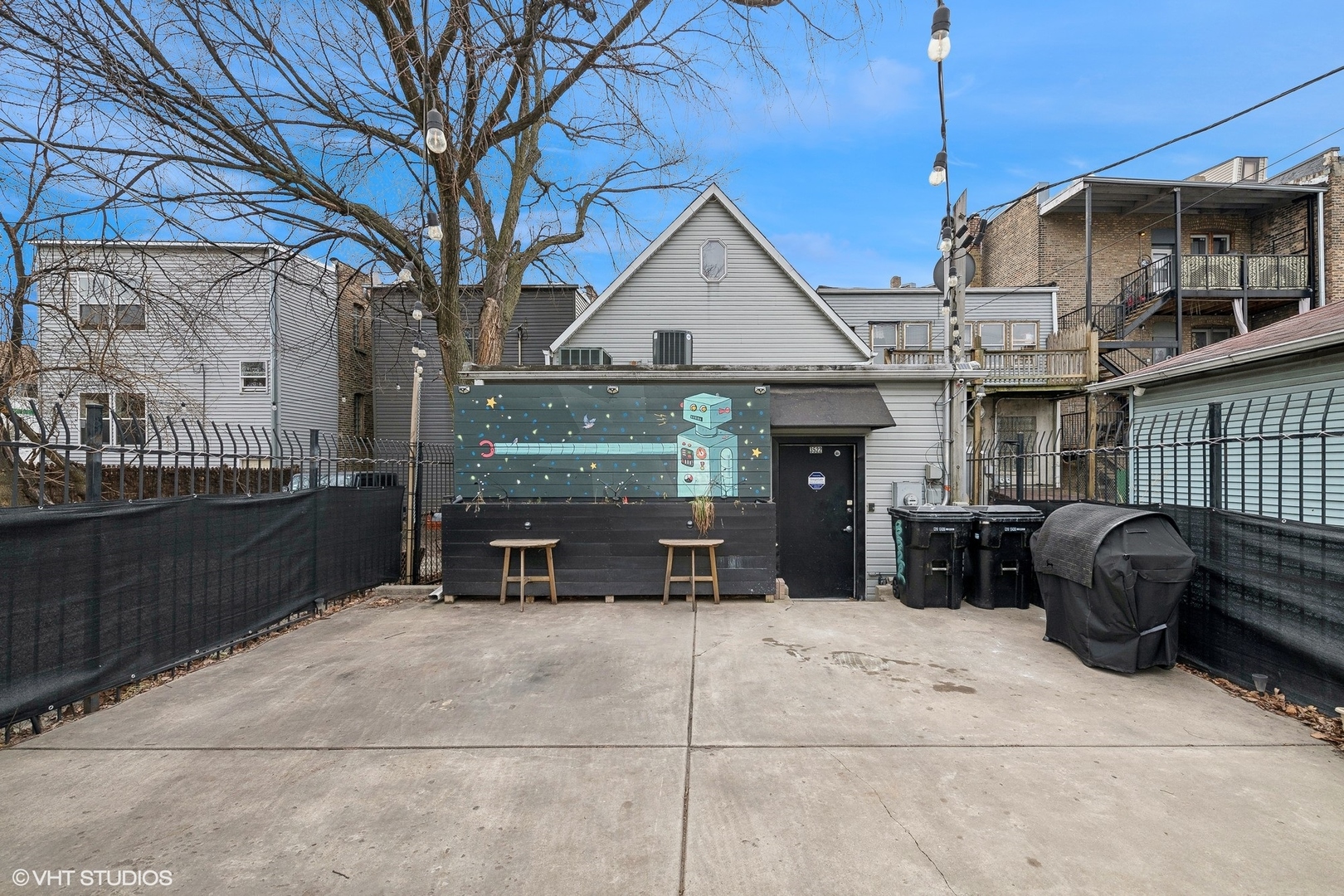 3522 W Armitage Avenue Property Photo 4