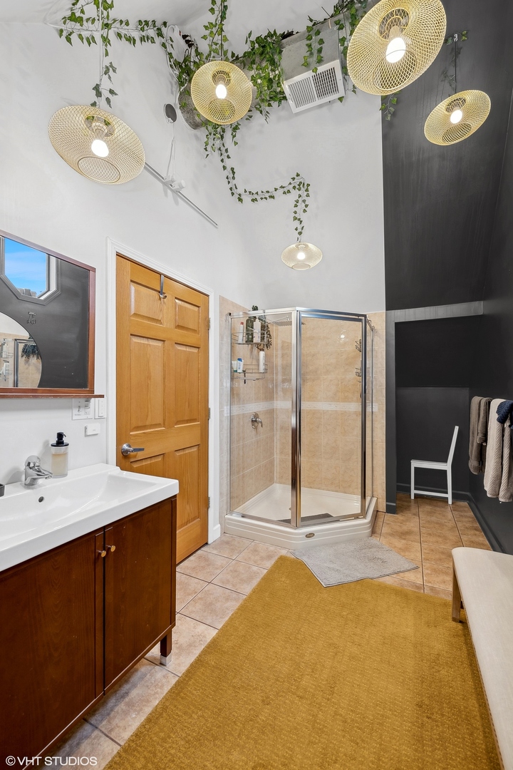 3522 W Armitage Avenue Property Photo 10
