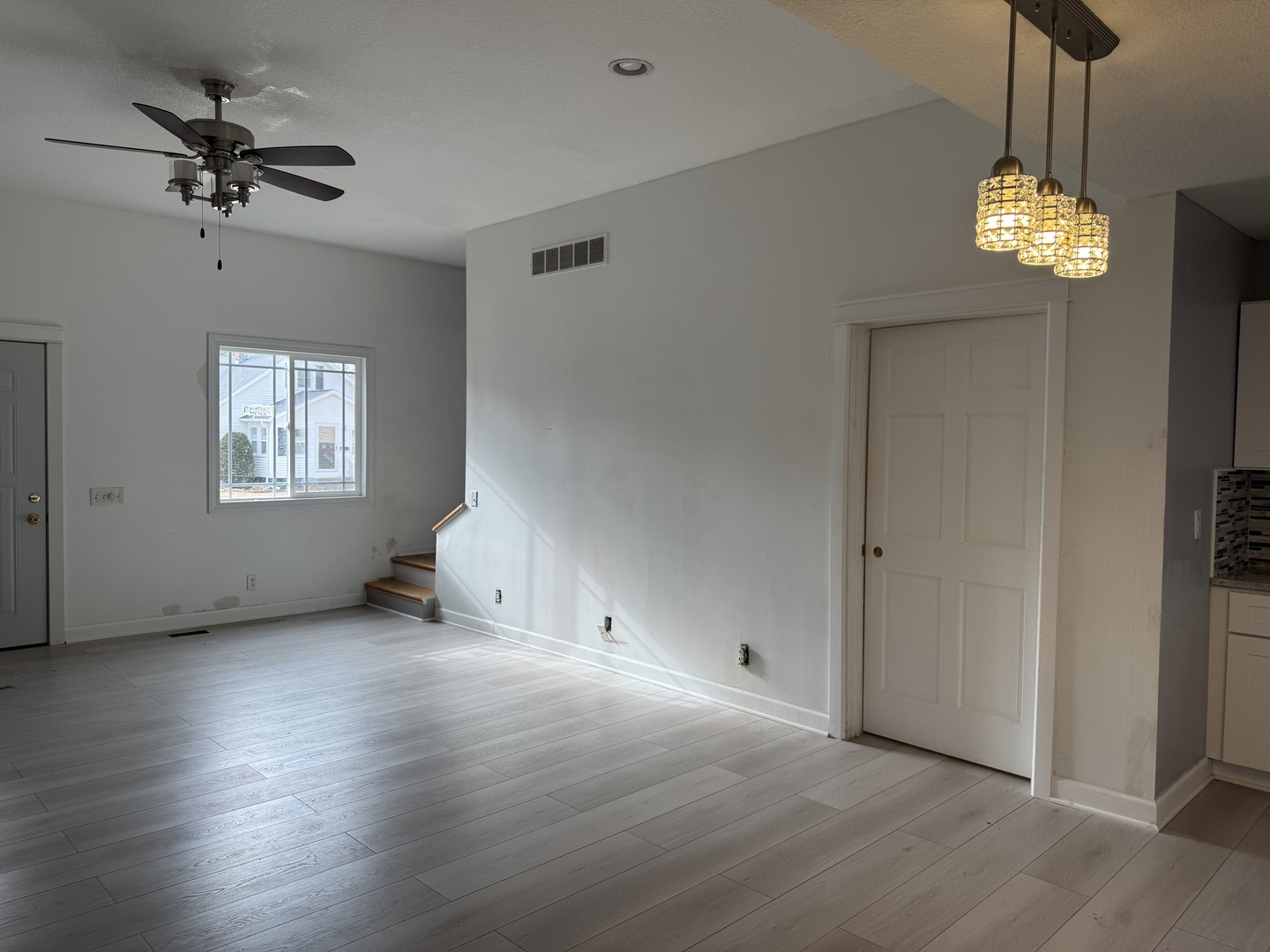 612 15th Avenue Property Photo 6
