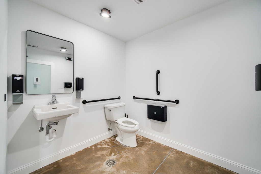 118 Water Street Property Photo 9