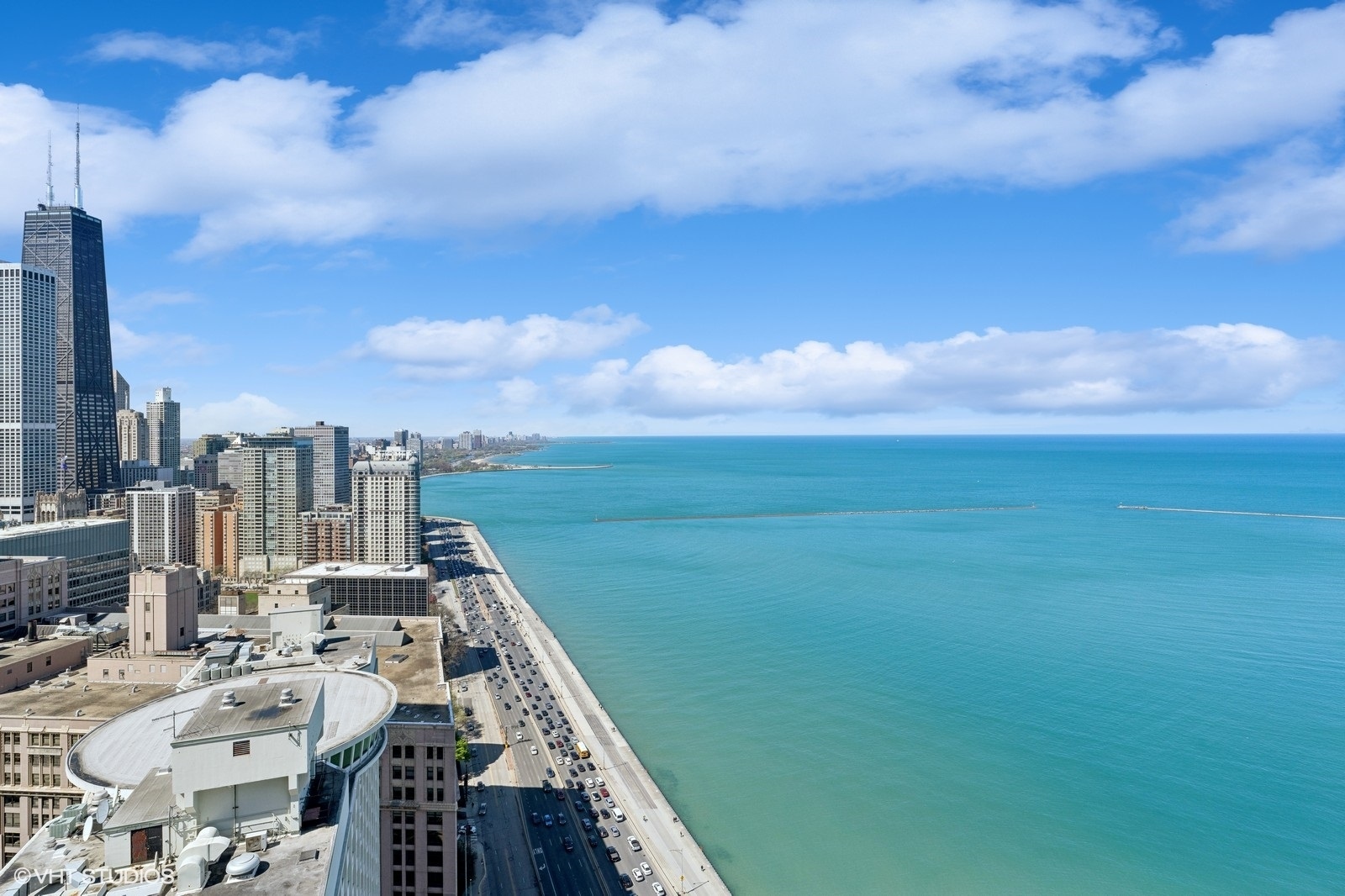 600 N Lake Shore Drive 3705 Property Photo 4