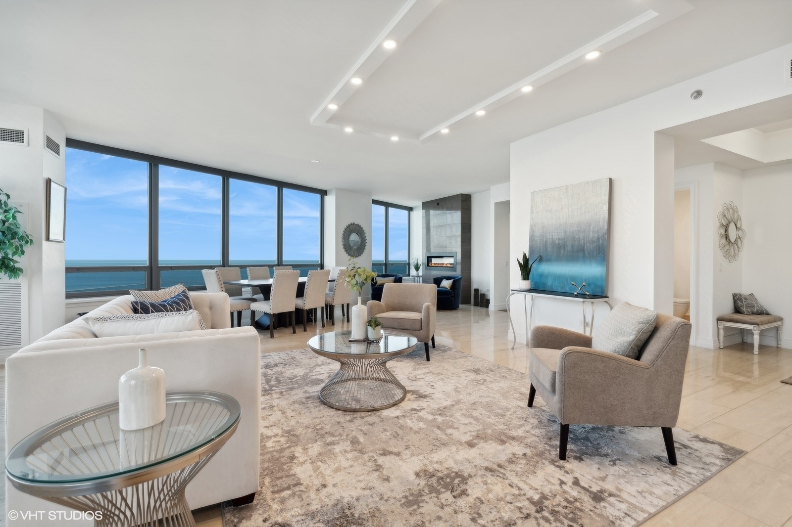 600 N Lake Shore Drive 3705 Property Photo 9