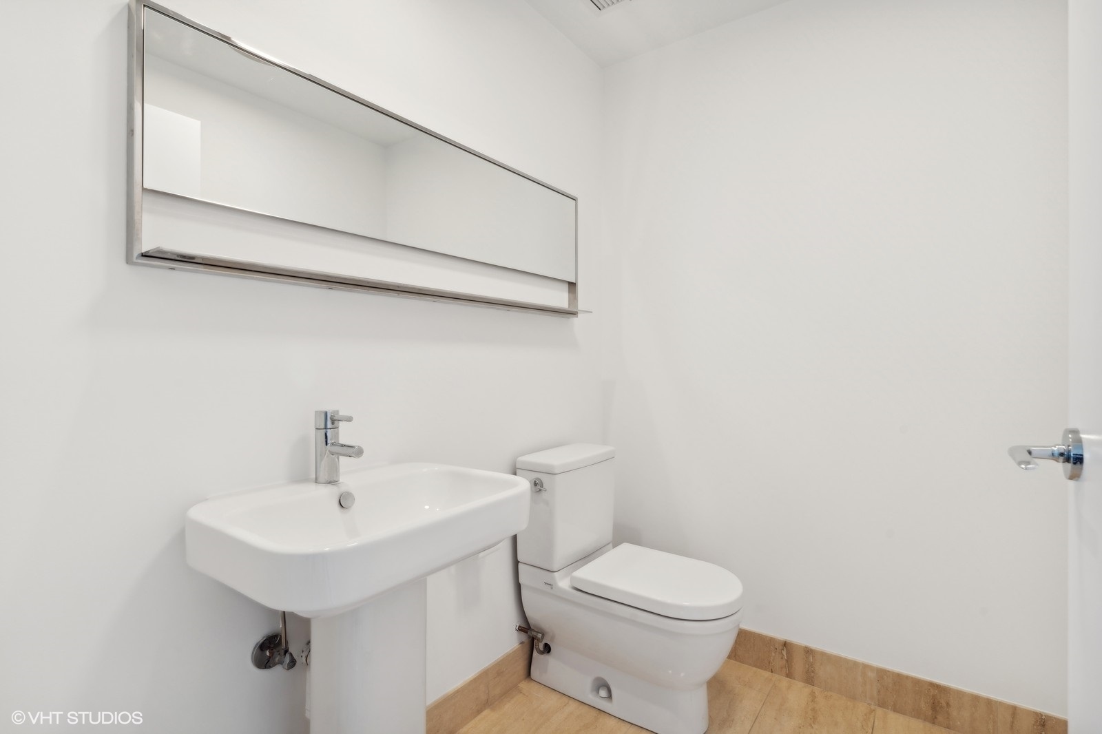600 N Lake Shore Drive 3705 Property Photo 15