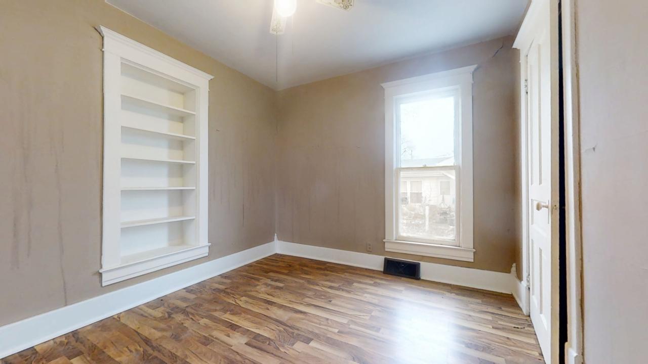 502 E Attica Street Property Photo 27