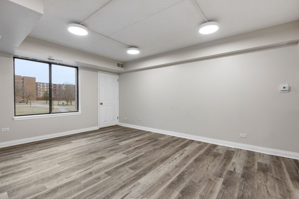 500 Park Avenue 236 Property Photo 6