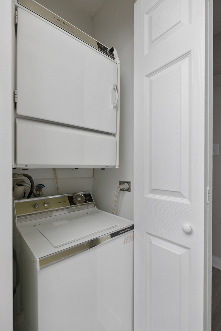 500 Park Avenue 236 Property Photo 15