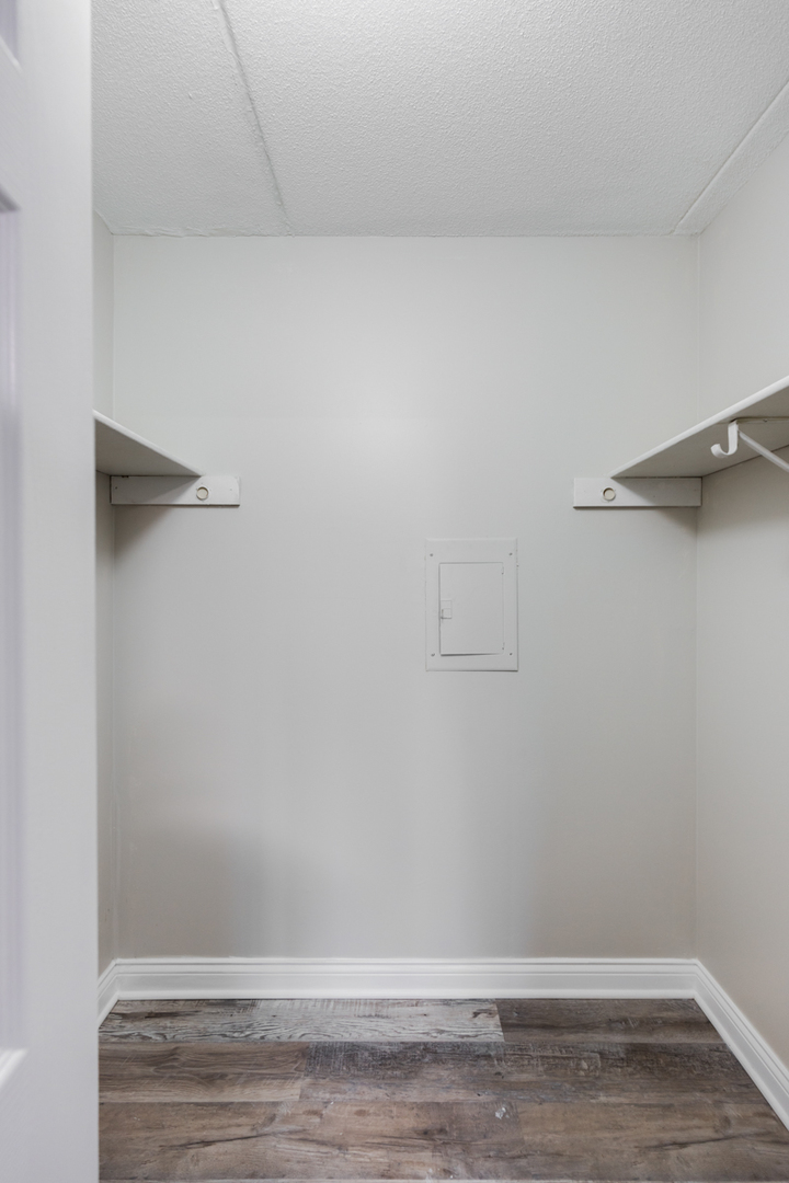 500 Park Avenue 236 Property Photo 17