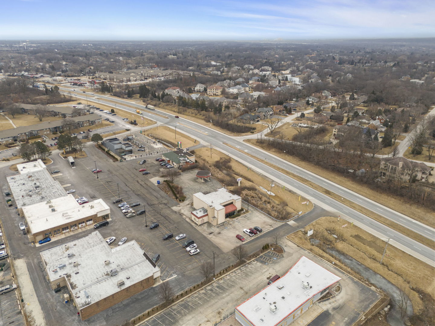 10s660 Kingery Highway Property Photo 36