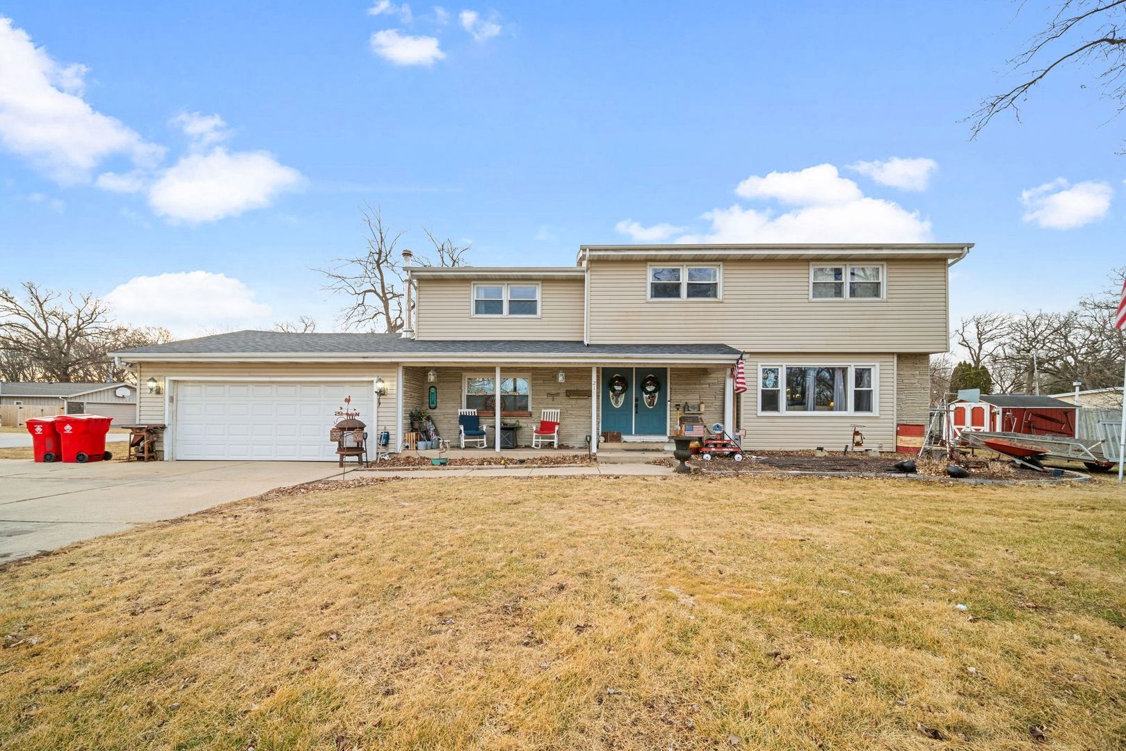 219 N River Road Property Photo