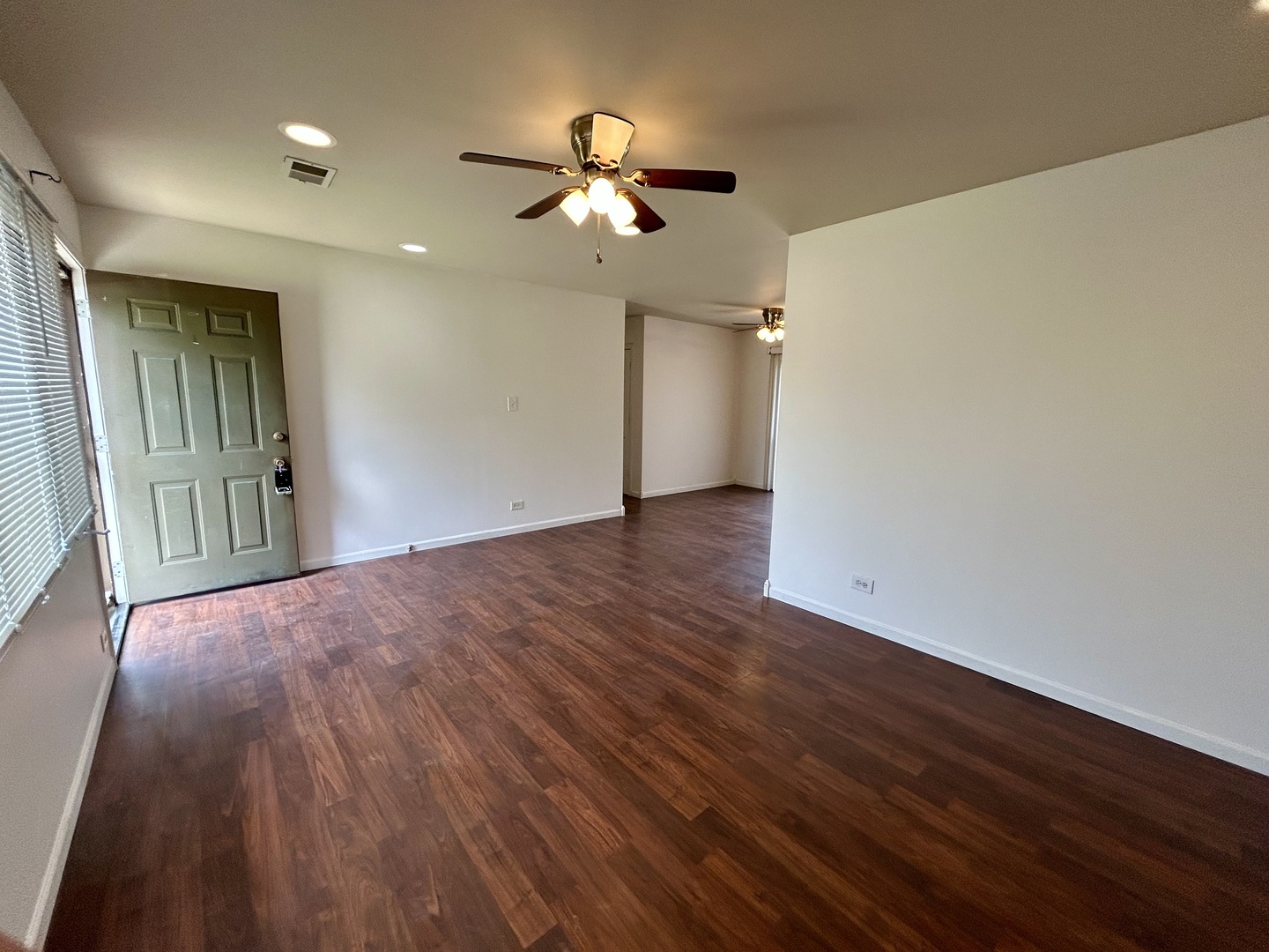 16613 Wedgewood Avenue Property Photo 2