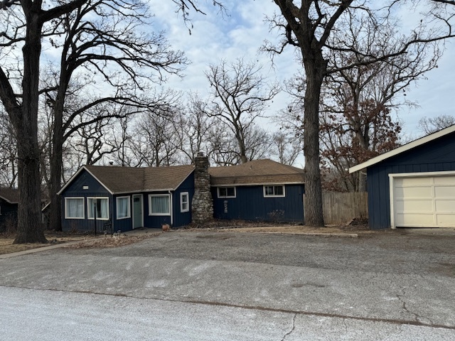 7712 Cedar Road Property Photo