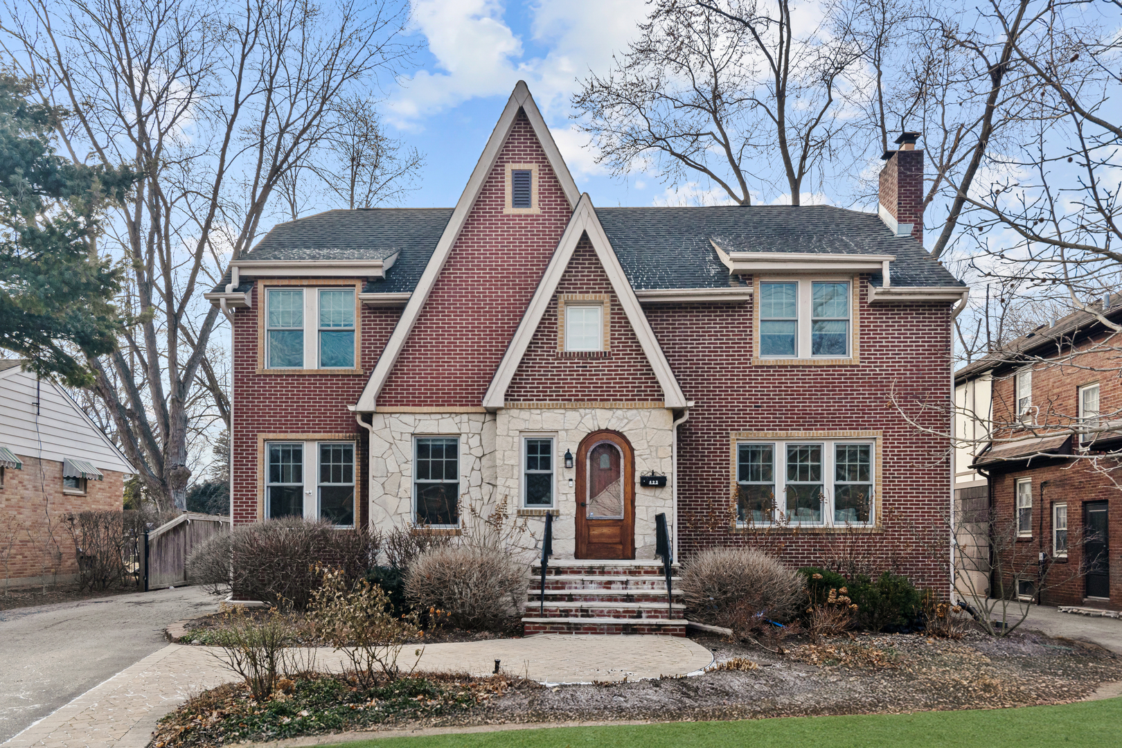 423 Mckinley Avenue Property Photo