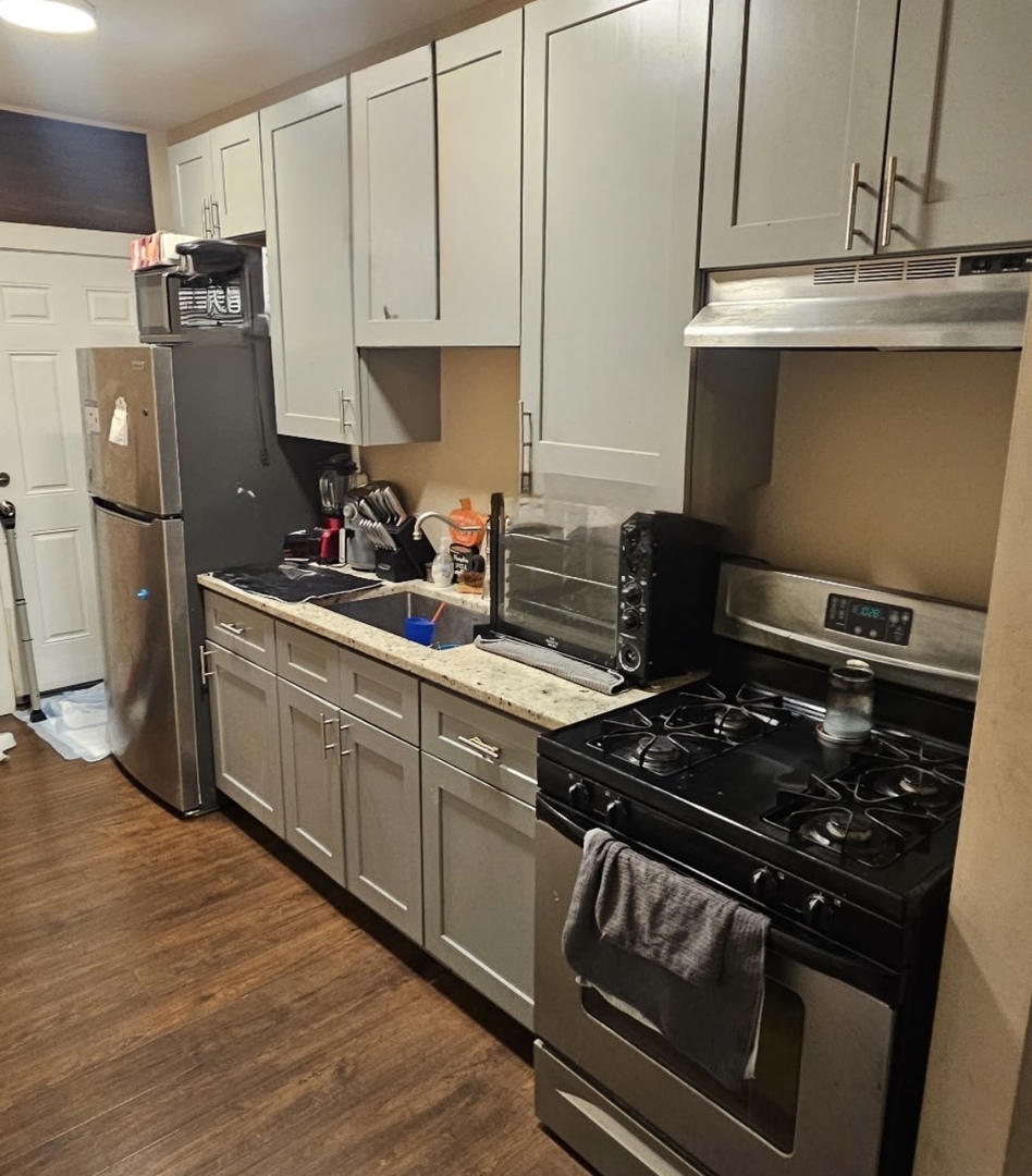 9004 S Dauphin Avenue Property Photo 6
