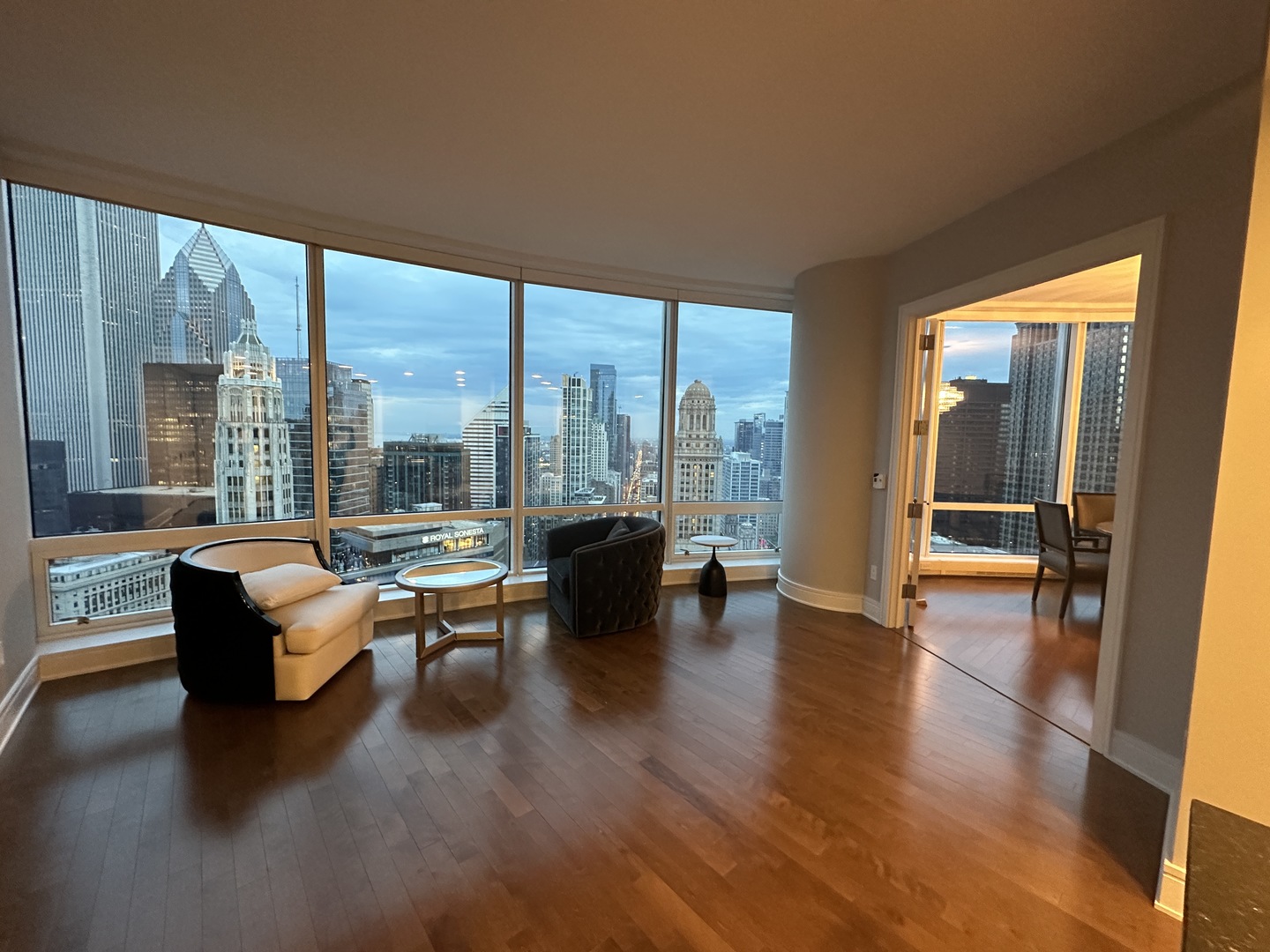 401 N Wabash Avenue 32h Property Photo 7