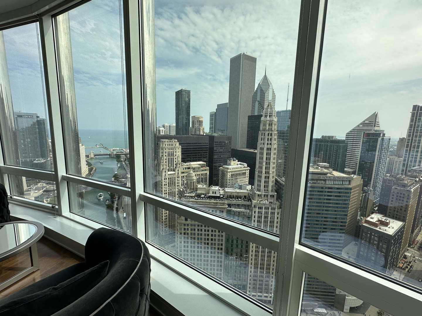 401 N Wabash Avenue 32h Property Photo 10