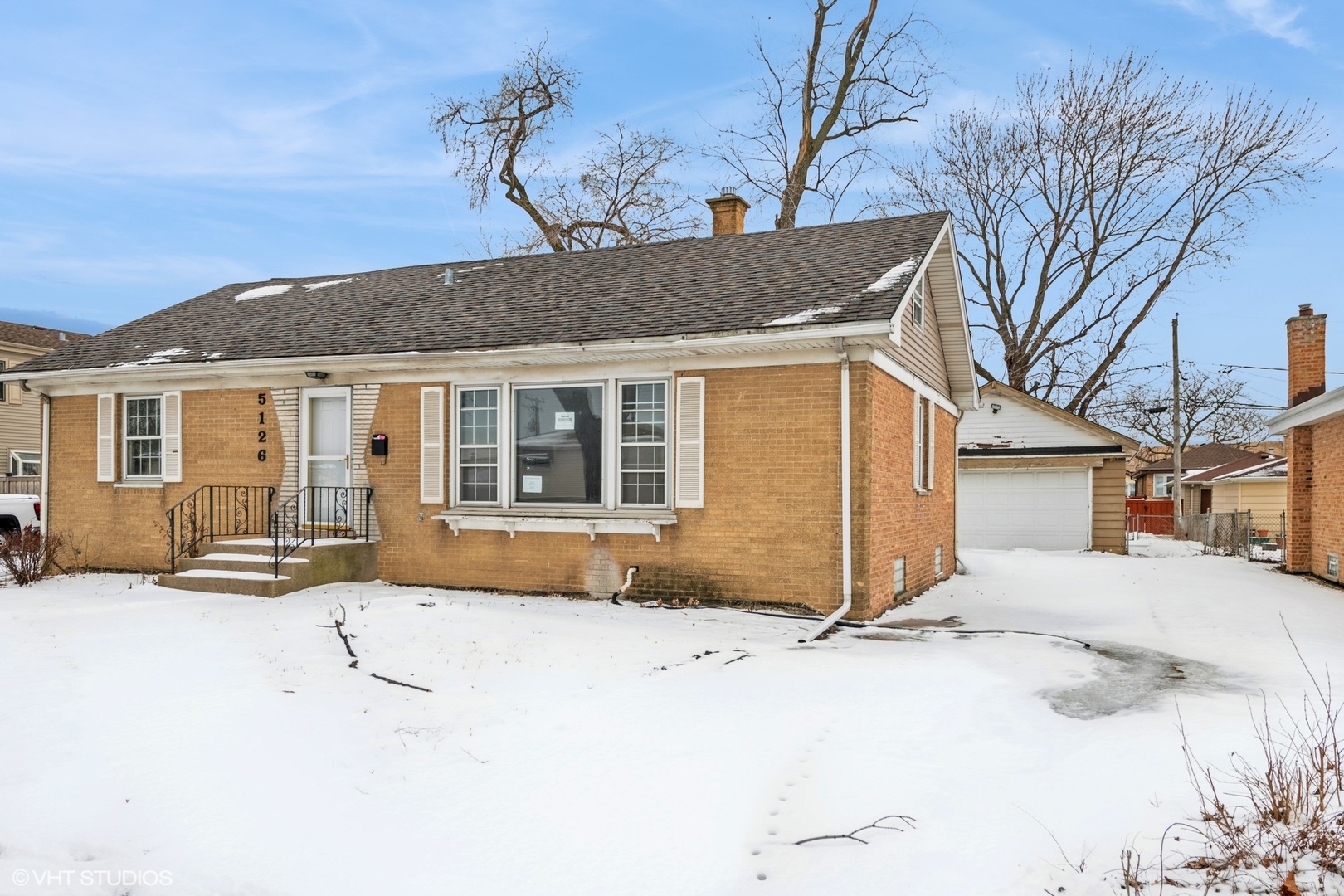 5126 Forster Avenue Property Photo