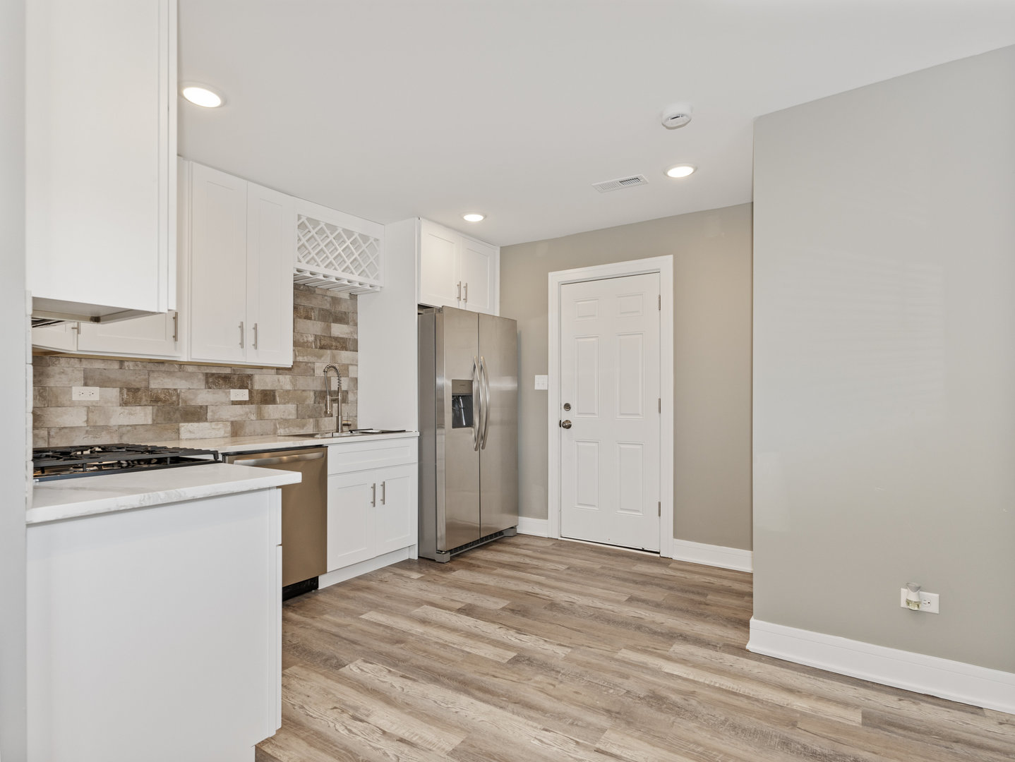 14212 Marshfield Avenue Property Photo 8