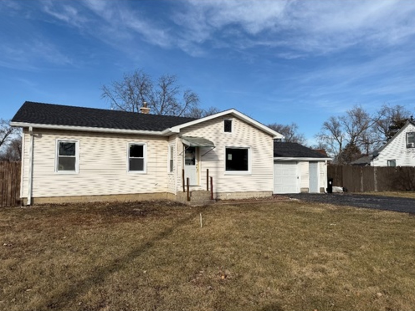 7940 W 71st Street Property Photo 1