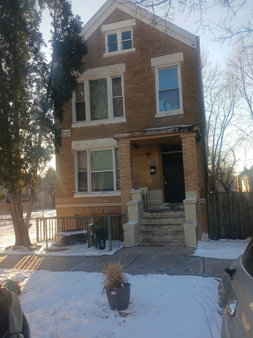 Richards Career Academy Senior H Real Estate Listings Main Image