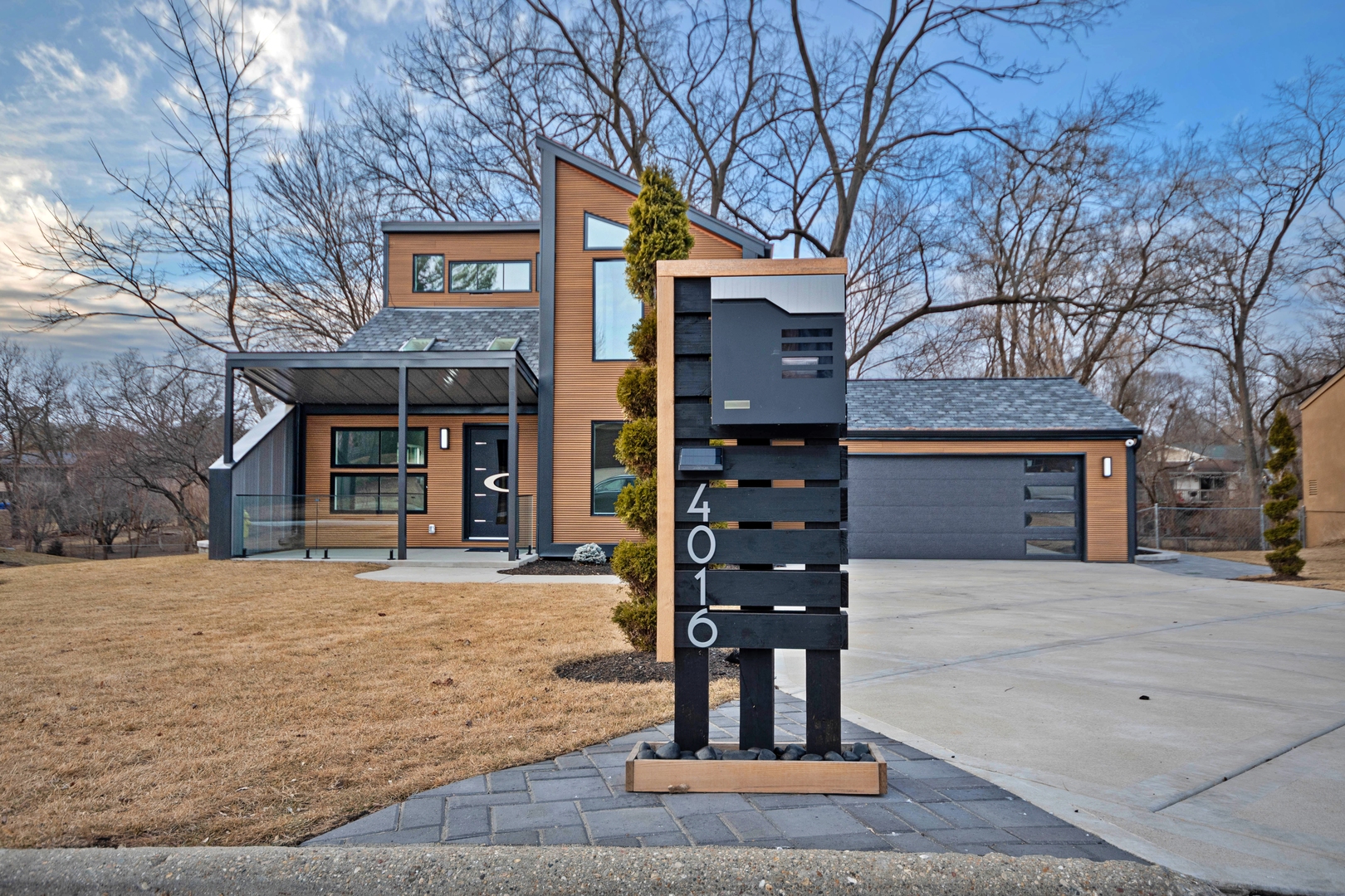 4016 Eaton Drive Property Photo