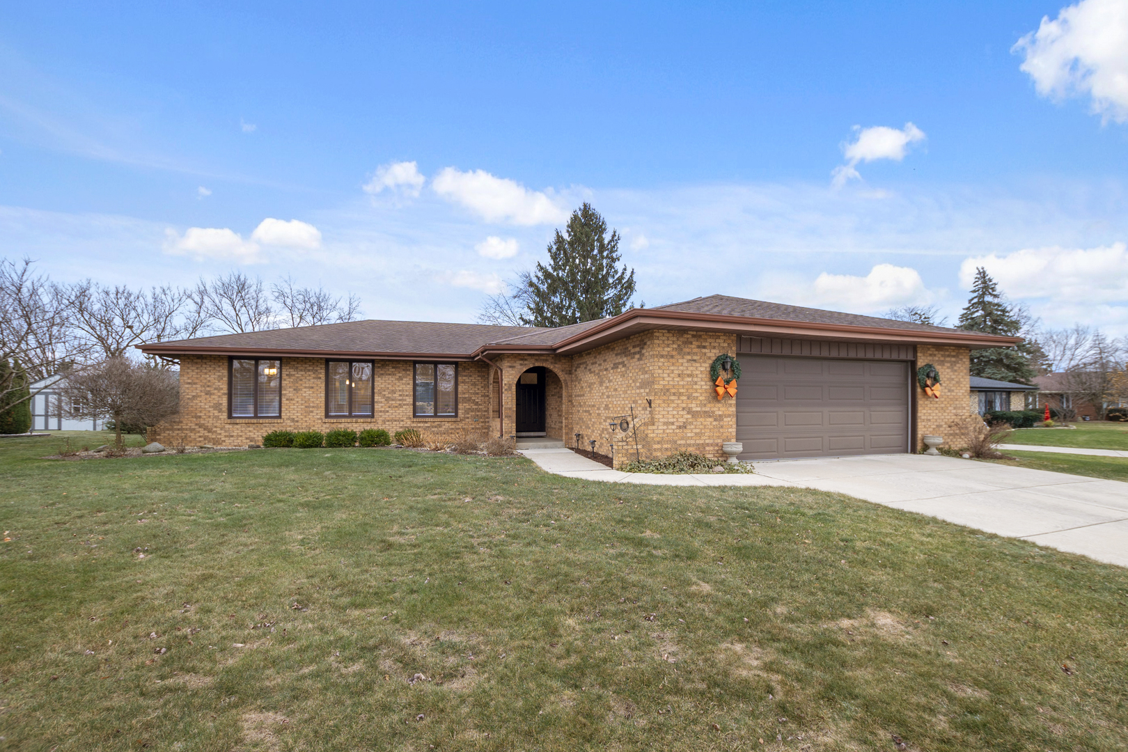 8911 Butterfield Lane Property Photo