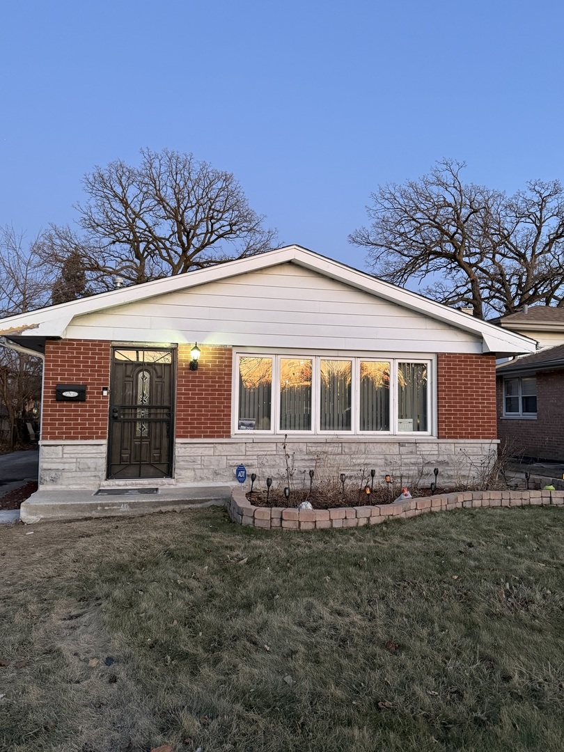 14309 Cottage Grove Avenue Property Photo