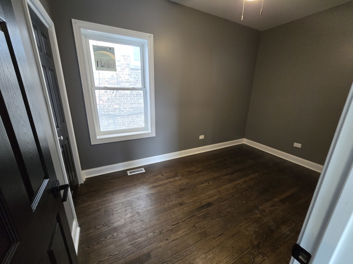 2040 W Garfield Boulevard Property Photo 26