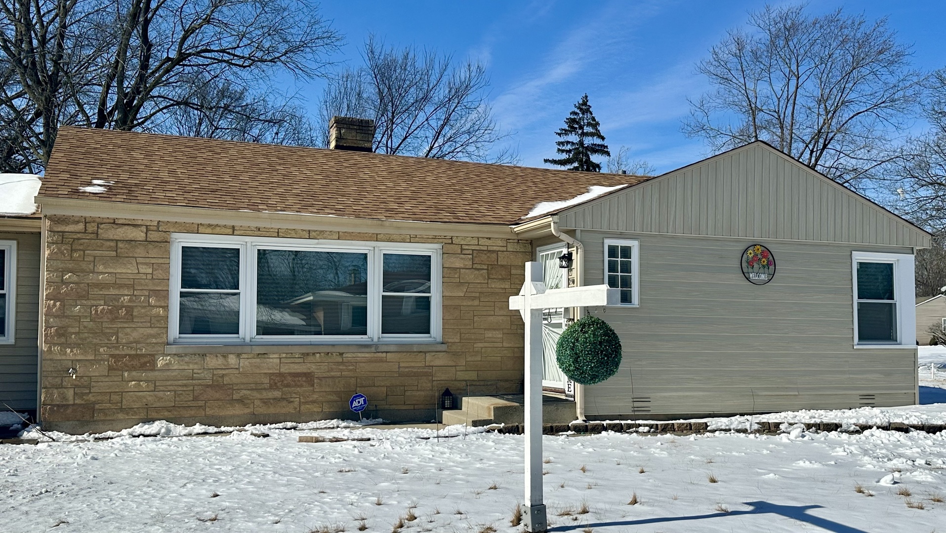 2901 Lexington Drive Property Photo