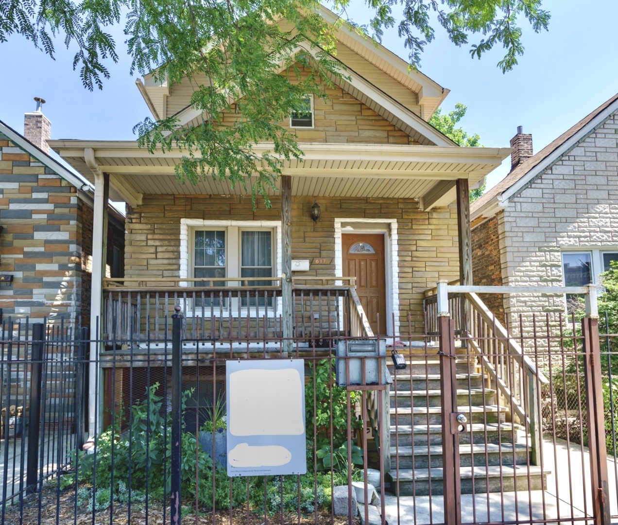 617 N Trumbull Avenue Property Photo